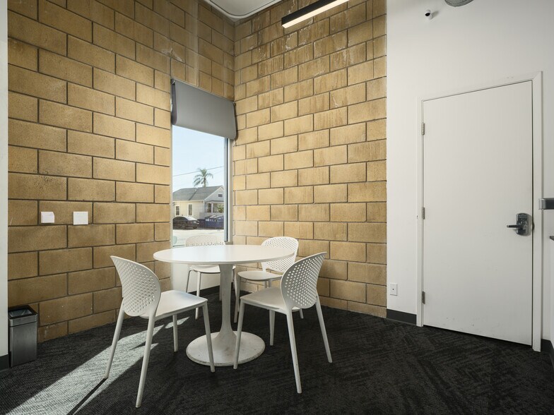 More Photos Of 2202 30th St, San Diego Apartments For Sale