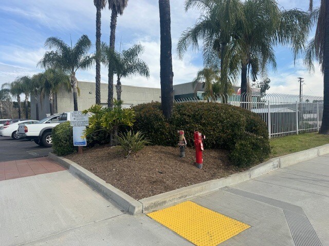 More Photos Of 9830 Prospect Ave, Santee Light Manufacturing For Lease