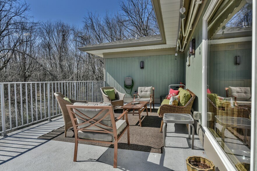 More Photos Of 455 Newark Pompton Tpke, Wayne Office Residential For Lease