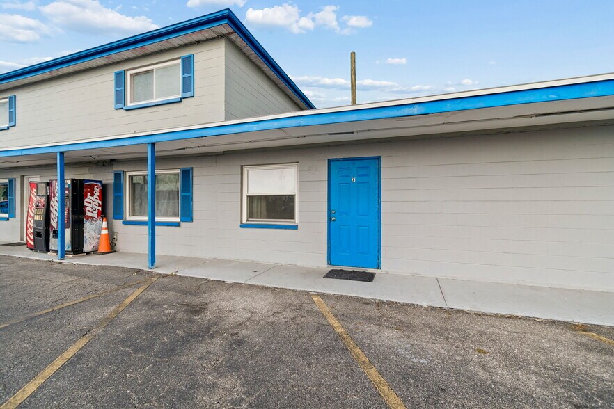More Photos Of 6409 S Dale Mabry Hwy, Tampa Hotel For Sale