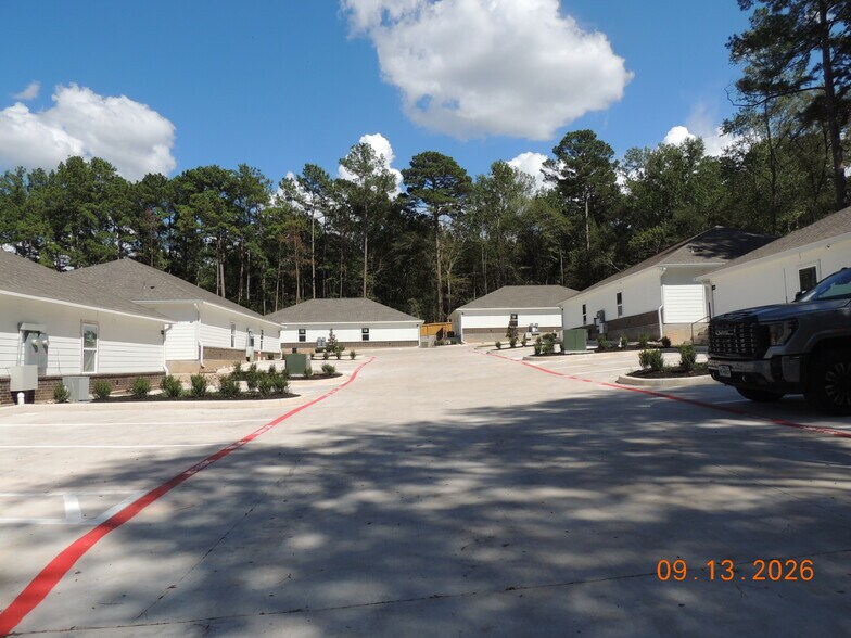 More Photos Of 103 Summer Pl, Huntsville Apartments For Sale