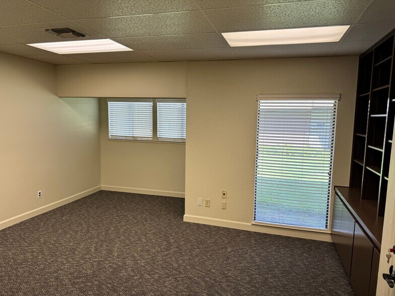 More Photos Of 2087 Grand Canal Blvd, Stockton Medical For Lease