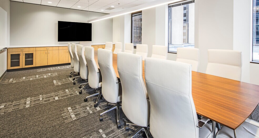 More Photos Of 901 5th Ave, Seattle Office For Lease