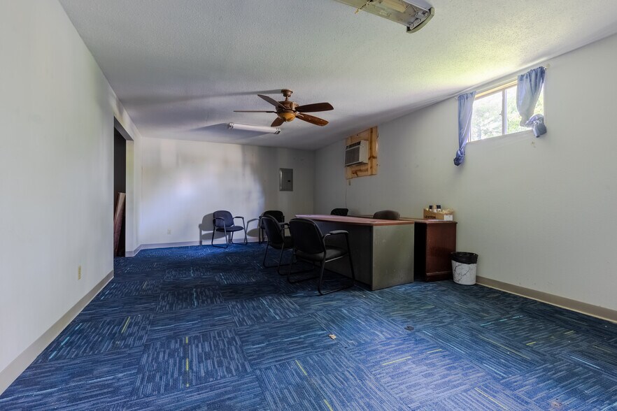 More Photos Of 141 Campbell Ave, Pasadena Specialty For Sale