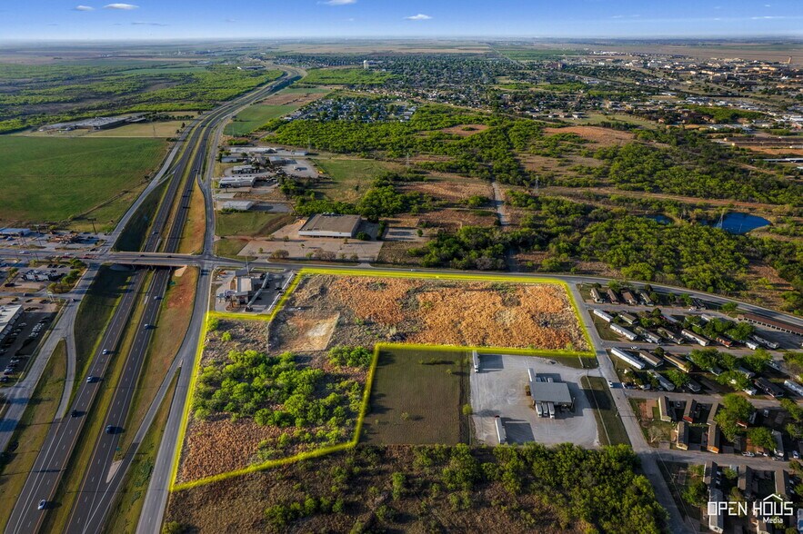 More Photos Of 2221 Airport Dr, Wichita Falls Land For Sale