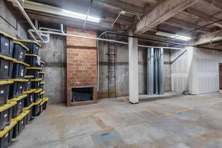 More Photos Of 1510-1512 1st St NW, Albuquerque Industrial For Sale