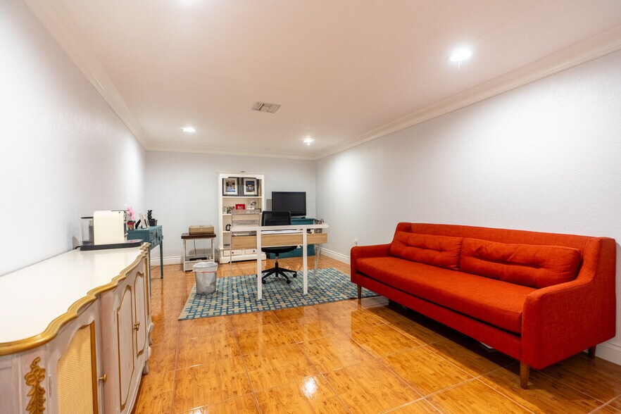 More Photos Of , Coral Gables Office For Sale