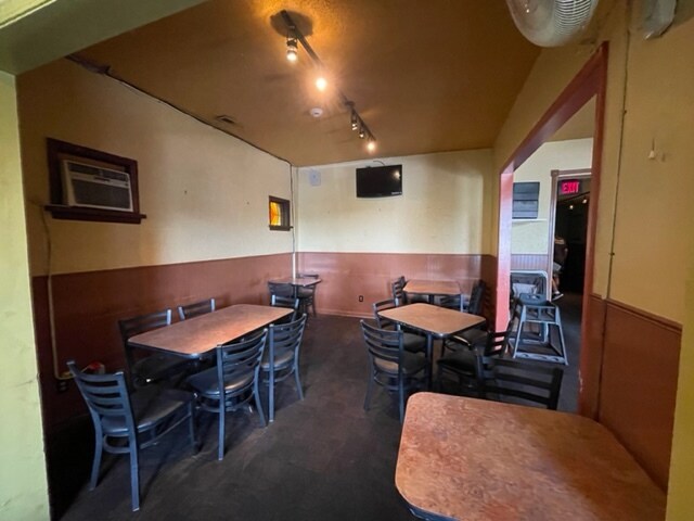 More Photos Of 2101 Menard St, Saint Louis Restaurant For Lease