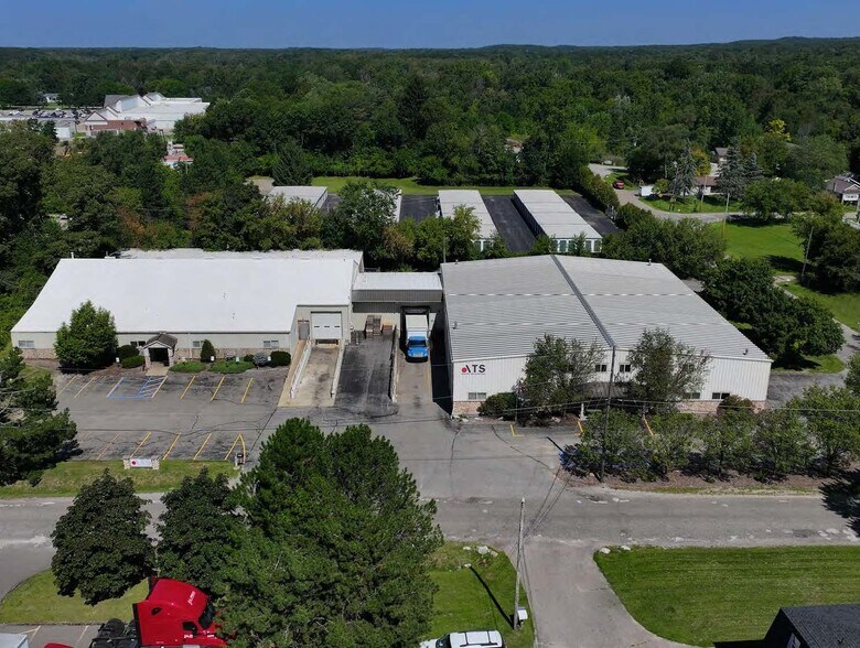 More Photos Of 85 Myron St, Ortonville Warehouse For Sale