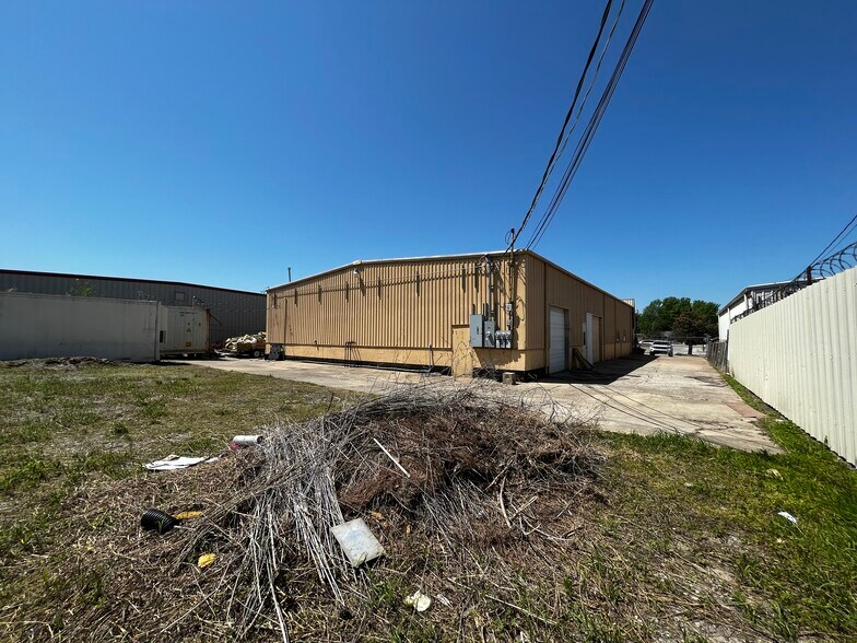 More Photos Of 165 S 122nd Ave, Tulsa Warehouse For Sale