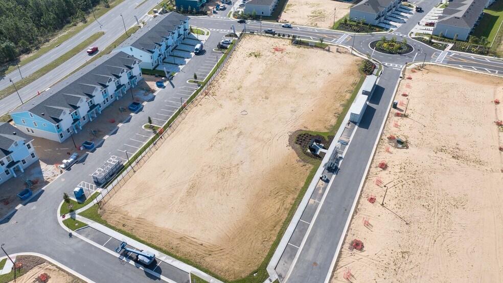 More Photos Of 183 Pegasus St, Davenport Apartments For Sale