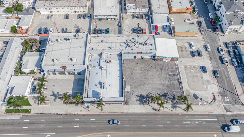 More Photos Of 1517 Pacific Coast Hwy, Harbor City Auto Dealership For Sale