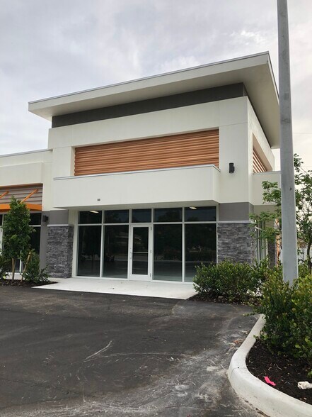 More Photos Of 1243-1306 Santa Barbara Blvd, Cape Coral General Retail For Lease