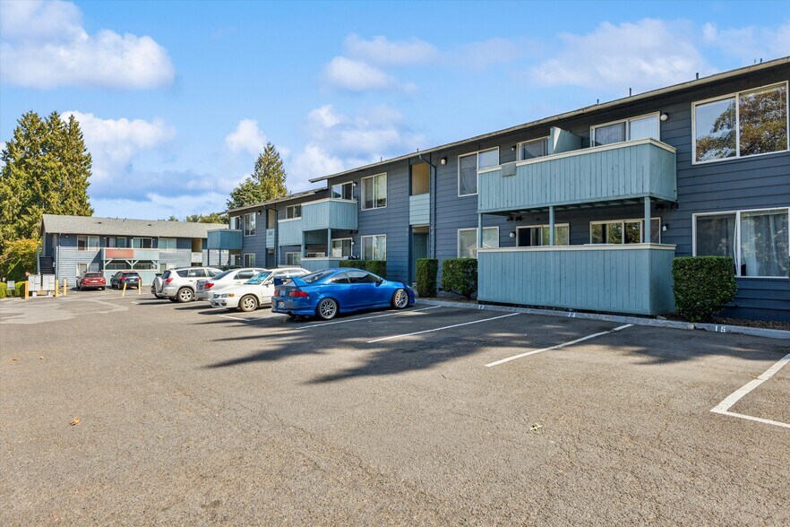 More Photos Of 6244-6260 N Columbia Way, Portland Apartments For Sale