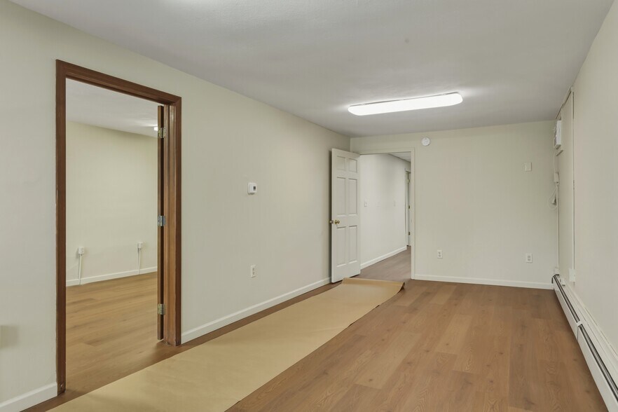 More Photos Of 25 E Pulteney St, Corning Office For Sale
