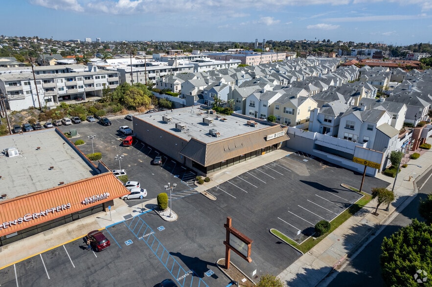 More Photos Of 1770-1774 S Pacific Coast Hwy, Redondo Beach General Retail For Lease
