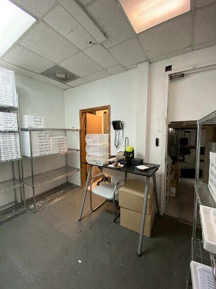 More Photos Of 20101-20161 NE 16th Pl, Miami Loft Creative Space For Sale