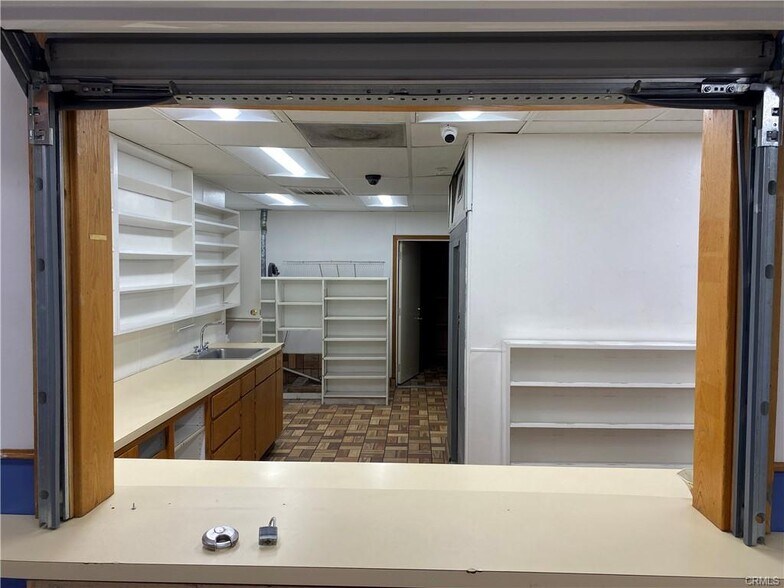 More Photos Of 9215 E Highway 140, Planada General Retail For Sale