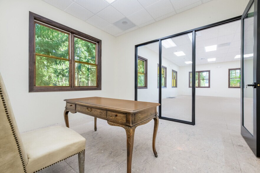 More Photos Of 351-356 Providence Mine Rd, Nevada City Medical For Lease