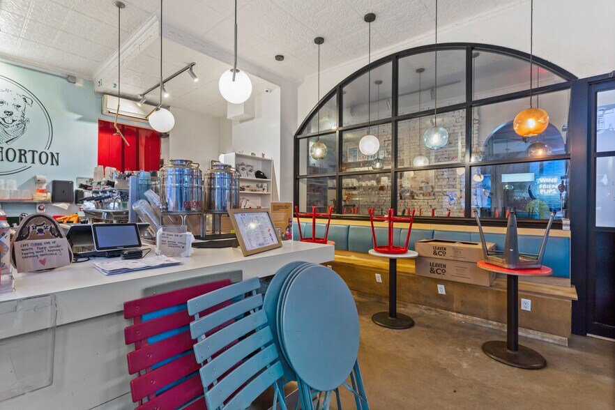 More Photos Of 197 Avenue A, New York Restaurant For Lease