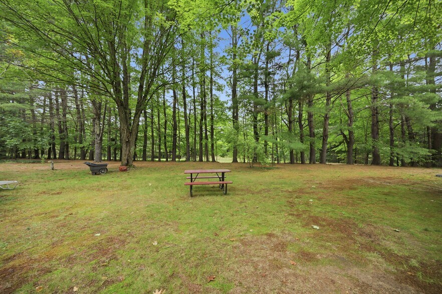More Photos Of 65 Chester Rd, Raymond Flex For Sale
