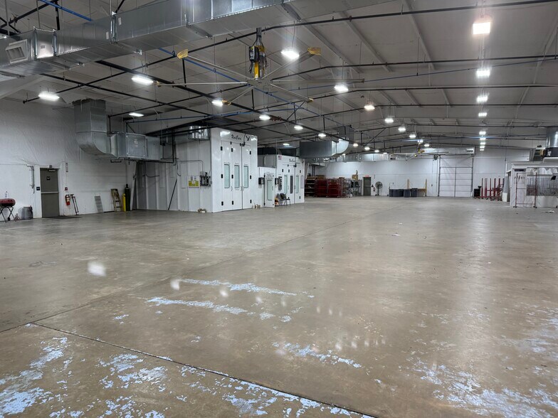 More Photos Of 1845 Thomas Rd, Memphis Warehouse For Sale