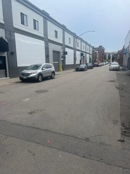 More Photos Of 6-18 Fordham Rd, Allston Manufacturing For Lease