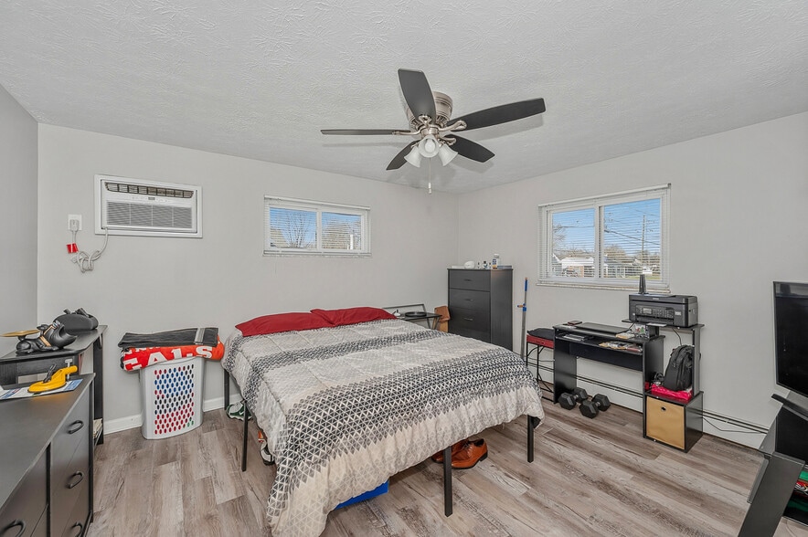 More Photos Of 10916 Reading Rd, Cincinnati Apartments For Sale