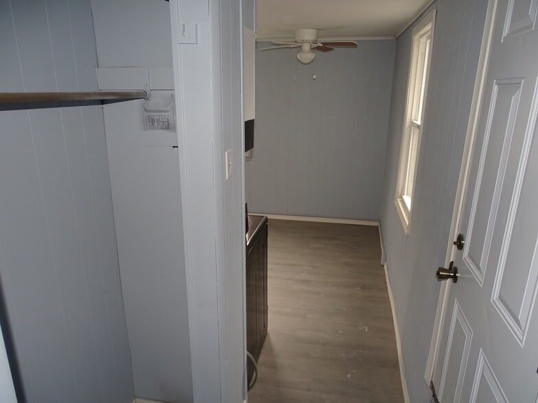More Photos Of 519 Rock St, Shamokin Storefront Retail Residential For Sale
