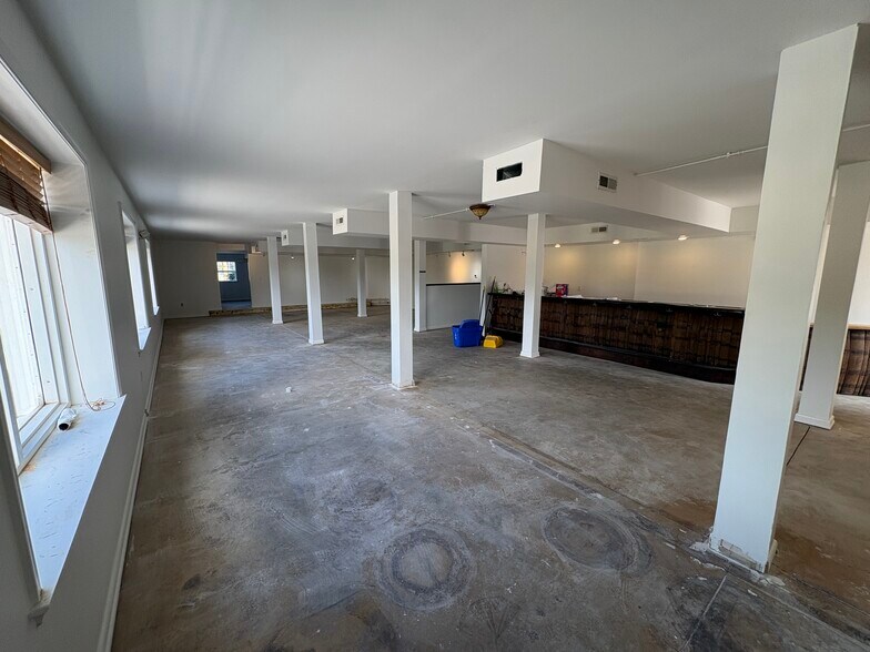 More Photos Of 32191 Nassau Rd, Lewes Freestanding For Lease