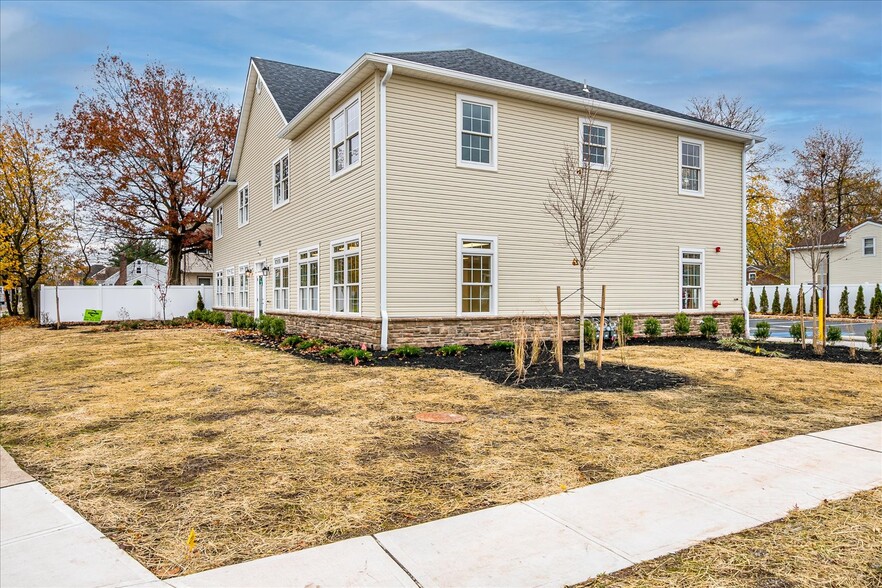 More Photos Of 1400 Hamilton Blvd, South Plainfield Office For Lease