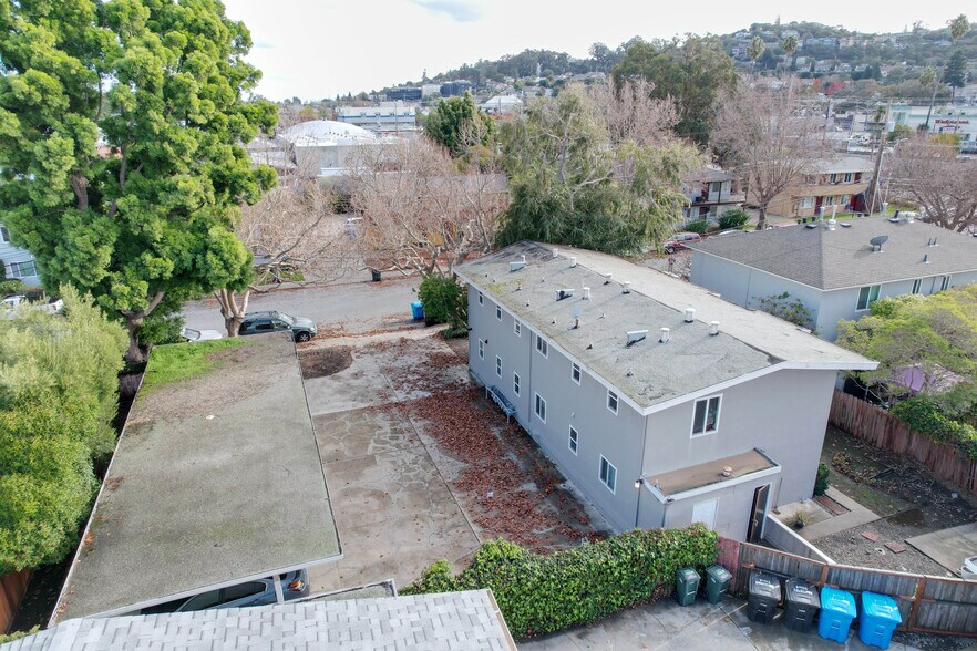 More Photos Of 19 E 41st Pl, San Mateo Apartments For Sale