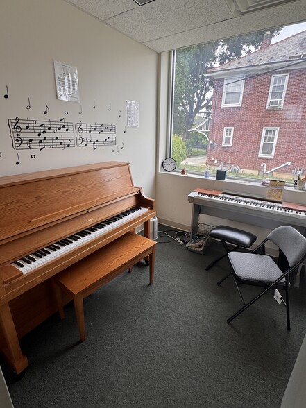More Photos Of 3115 W Tilghman St, Allentown Unknown For Lease