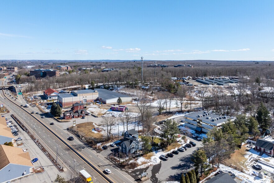 More Photos Of 30 Turnpike Rd, Southborough Medical For Lease