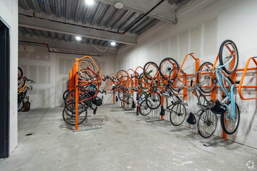 More Photos Of 2560 Welton St, Denver Coworking Space