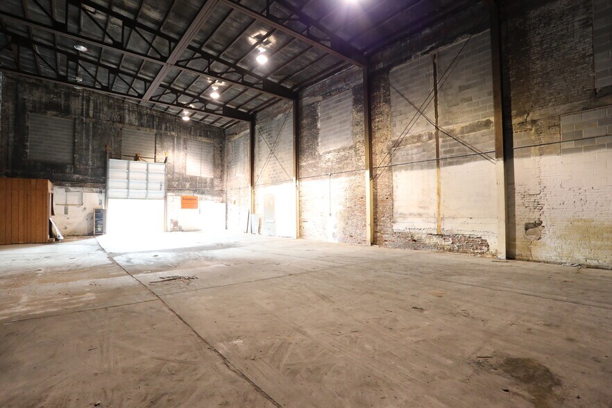 More Photos Of 50 Kennedy St, Chambersburg Warehouse For Sale