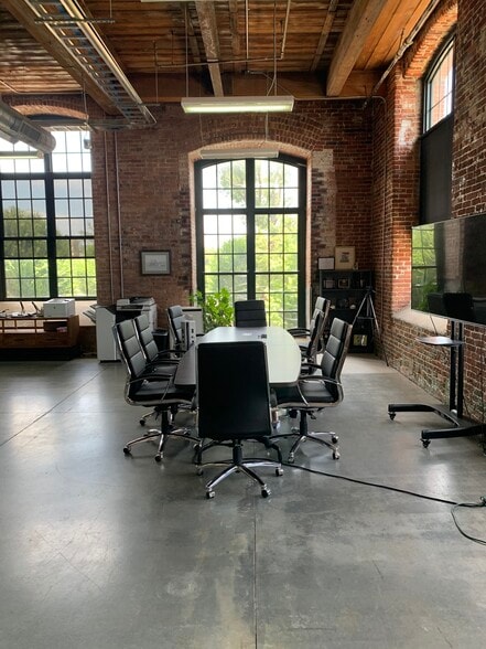 More Photos Of 300 S Firestone St, Gastonia Apartments For Lease