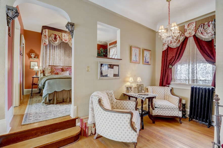 More Photos Of 3209 W Wells St, Milwaukee Hospitality For Sale