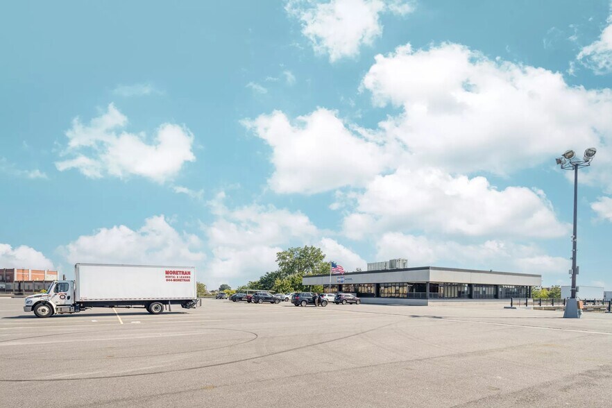 More Photos Of 1200 Madison Ave, Paterson Warehouse For Lease