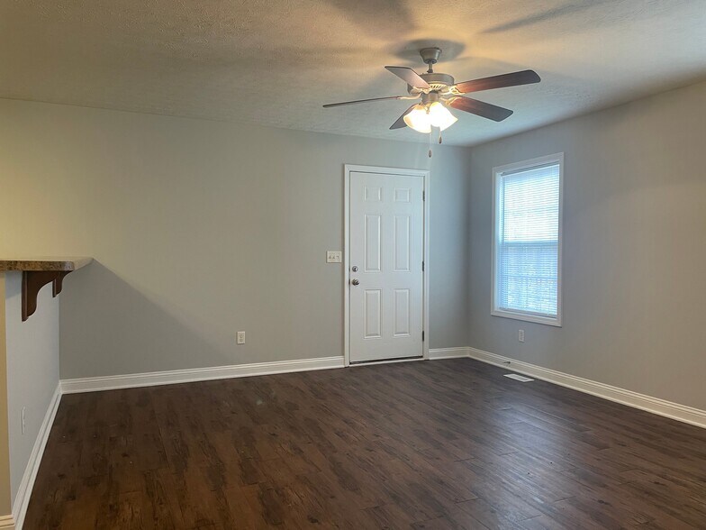 More Photos Of 415 Upper Stone Ave, Bowling Green Apartments For Sale