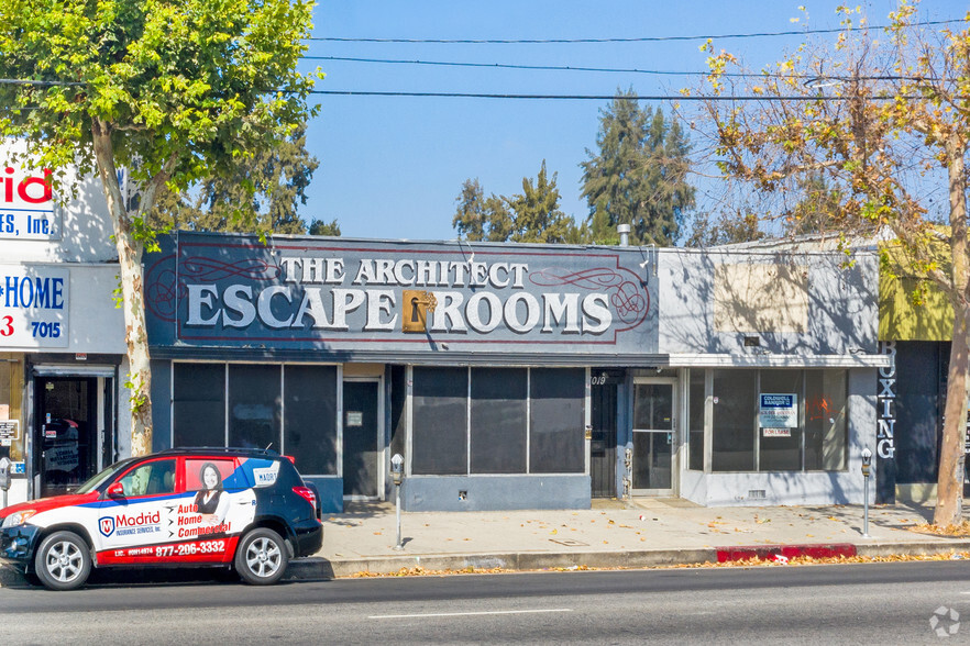 Primary Photo Of 7017-7021 Reseda Blvd, Reseda Storefront For Lease