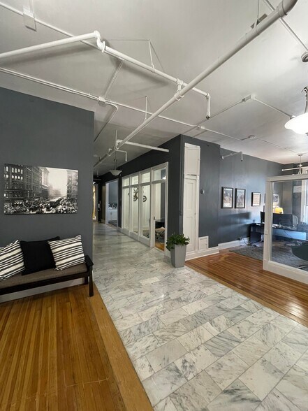 More Photos Of 120 E Washington St, Syracuse Loft Creative Space For Lease