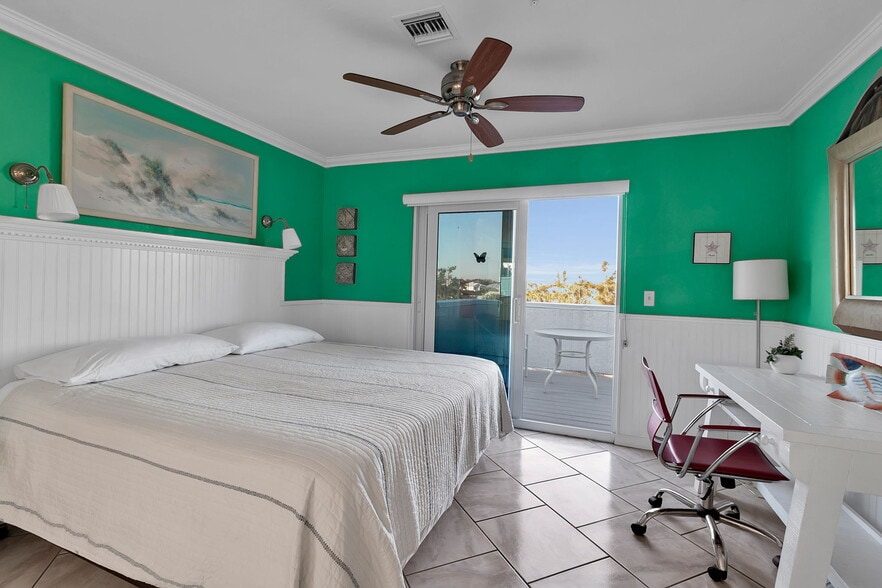 More Photos Of 5322 CALLE DE LA SIESTA, Sarasota Hospitality For Sale