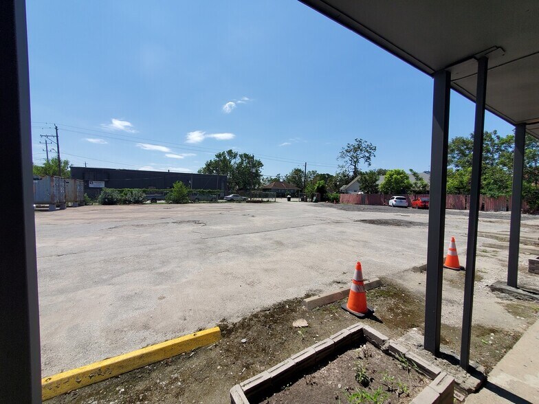 More Photos Of 4615 Sherman St, Houston Land For Sale