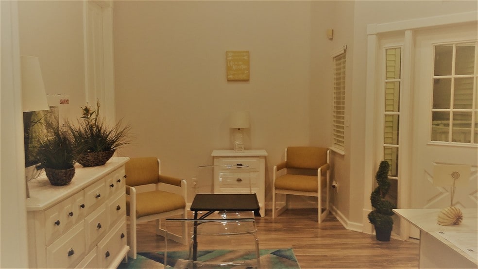 More Photos Of 10621 Airport Pulling Rd, Naples Unknown For Lease