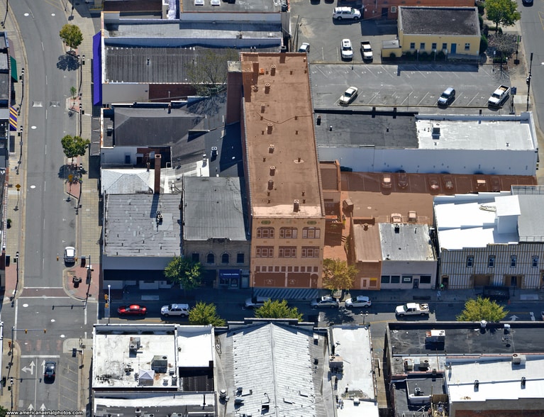 More Photos Of 114 E 5th St, Greenville Apartments For Lease