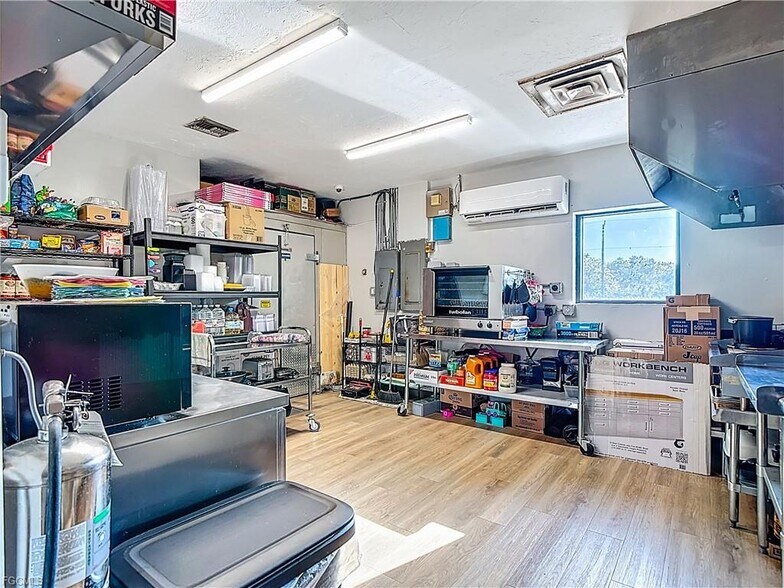 More Photos Of 4443 Loblolly Bay Rd, LaBelle General Retail For Sale