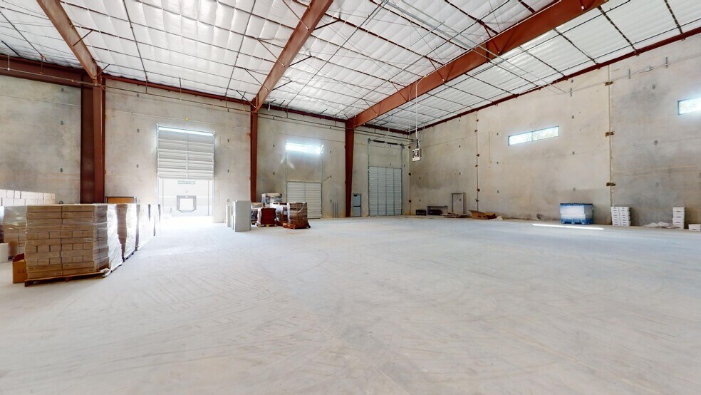 More Photos Of 2205 Downing Ln, Leander Flex For Sale