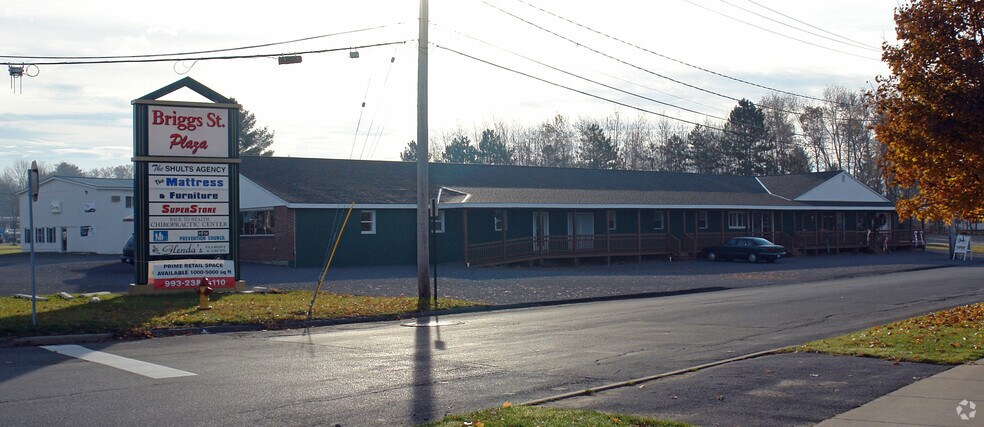 More Photos Of 86 Briggs St, Johnstown Freestanding For Lease