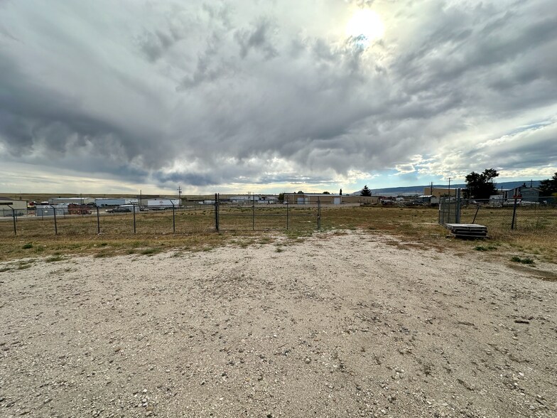 More Photos Of 6659 Uranium Rd, Casper Warehouse For Sale